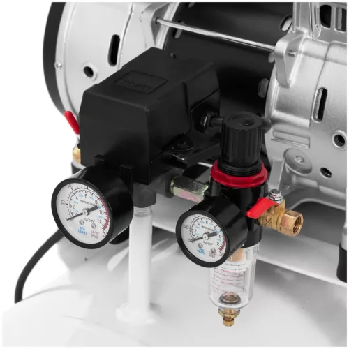 Olajmentes kompresszor - 100 l - 3000 W (Görgők: Igen)