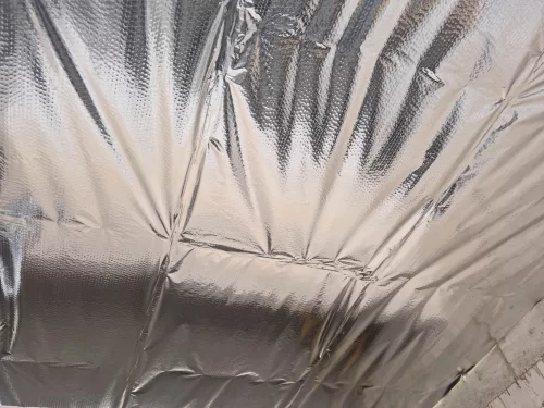 Hálóerősített hőtükrös párazáró fólia 50 m² – Energiatakarékos védelem