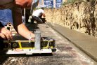 Kezdősor szintező készlet habarcsterítéshez 2db szintező + fa láda